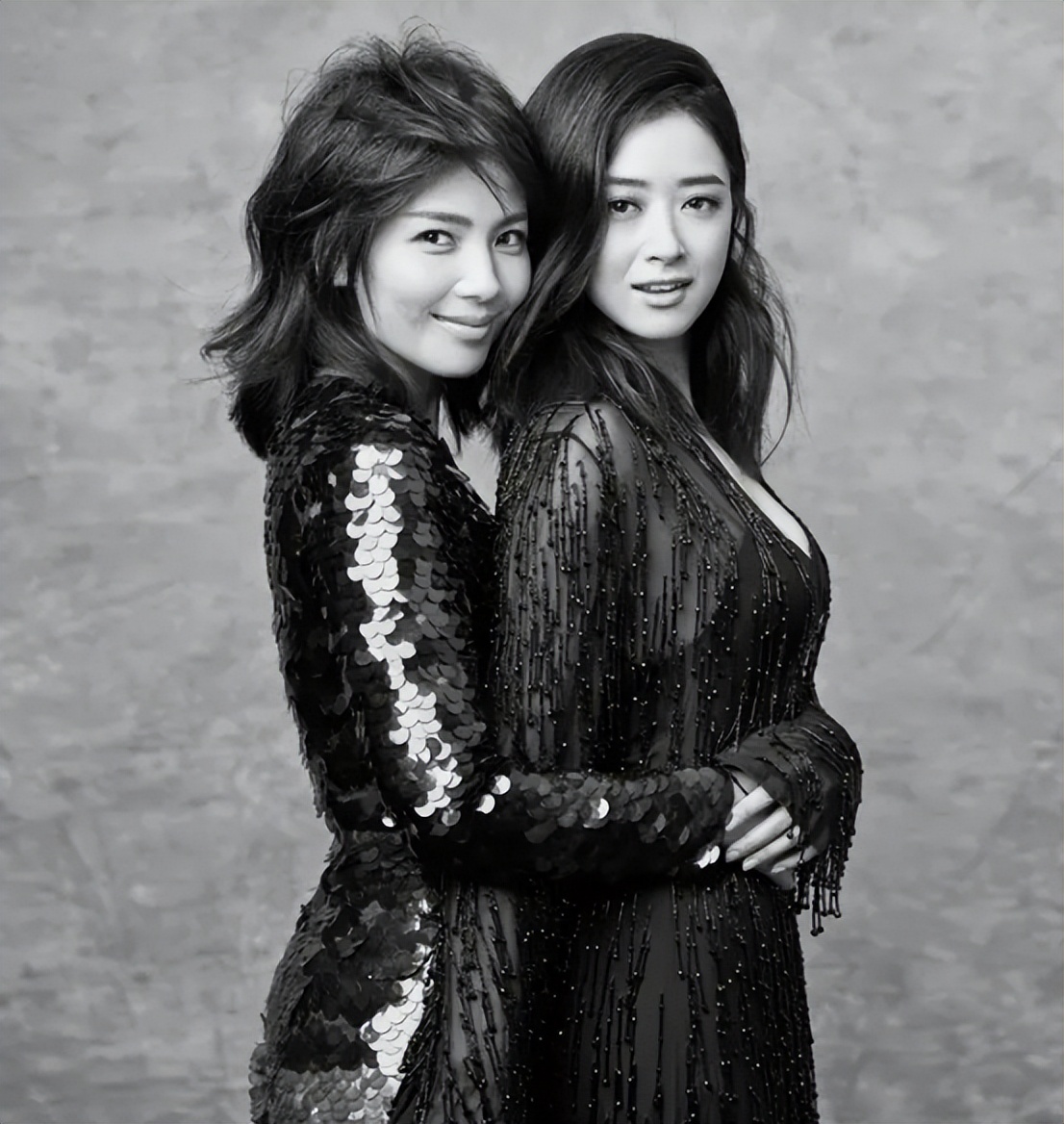 好闺蜜在背后捅刀子,好闺蜜背后捅你一刀