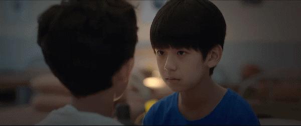 张子枫雷佳音面试,雷佳音张子枫天才基本法男明星