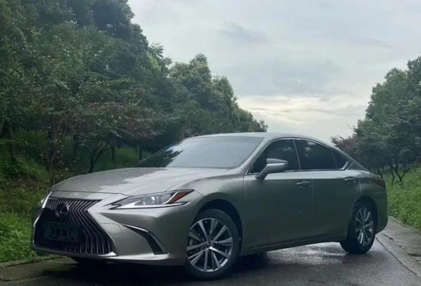 加价提车遭疯抢,曾经60万被加价疯抢的车