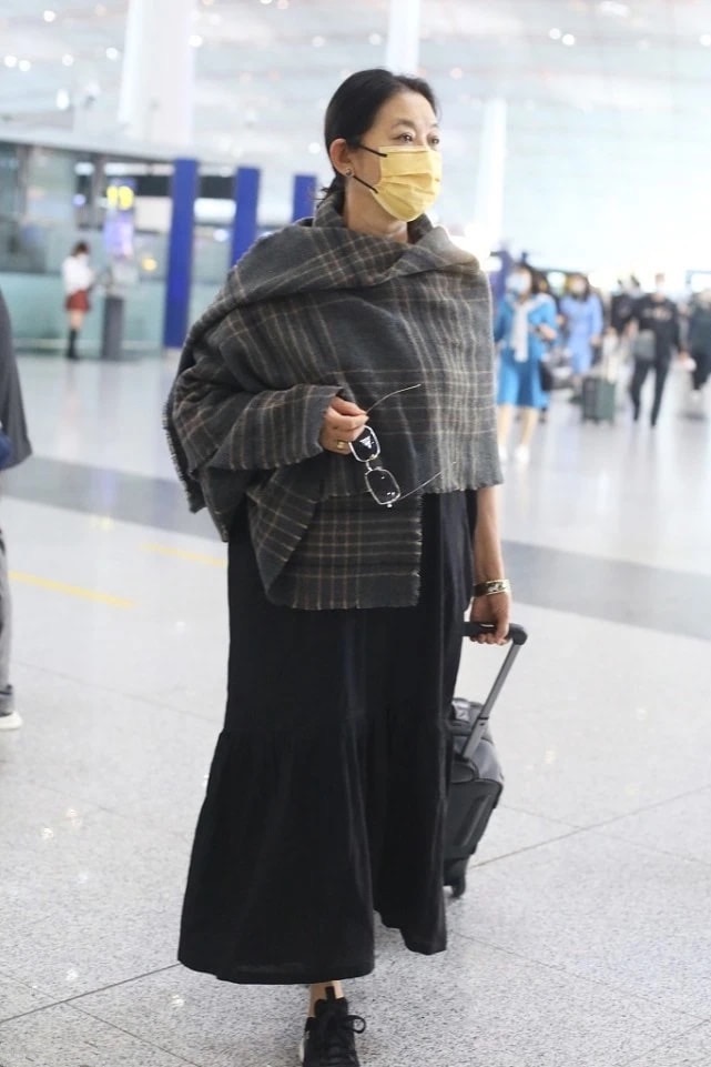 倪萍最显老态的照片,61岁倪萍从爆肥到暴瘦