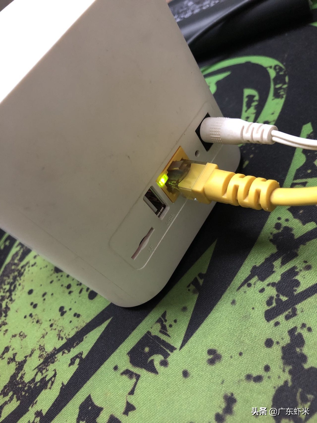 迅雷赚钱宝1代拆机,迅雷赚钱宝1代