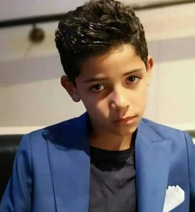 c罗12岁的视频,c罗12岁足球视频