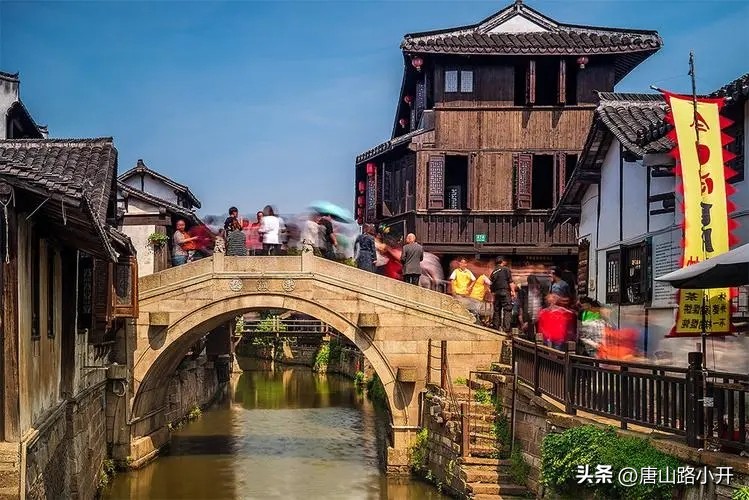 新场古镇老街,新场古镇和青溪老街哪个好玩