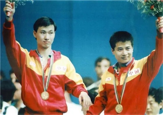 前乒乓球教练刘国梁现在干啥了,国乒教练刘国梁回归天团回忆往事