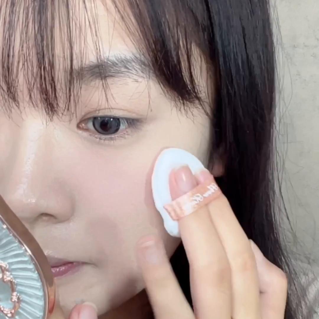 什么腮红可以当粉饼用,腮红也可以当眼影的平价腮红