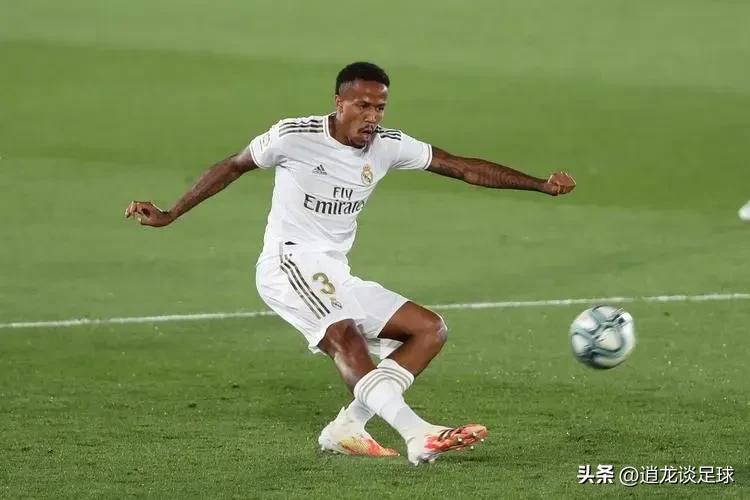 2023最佳中后卫有范迪克吗,范迪克拉莫斯哪个强