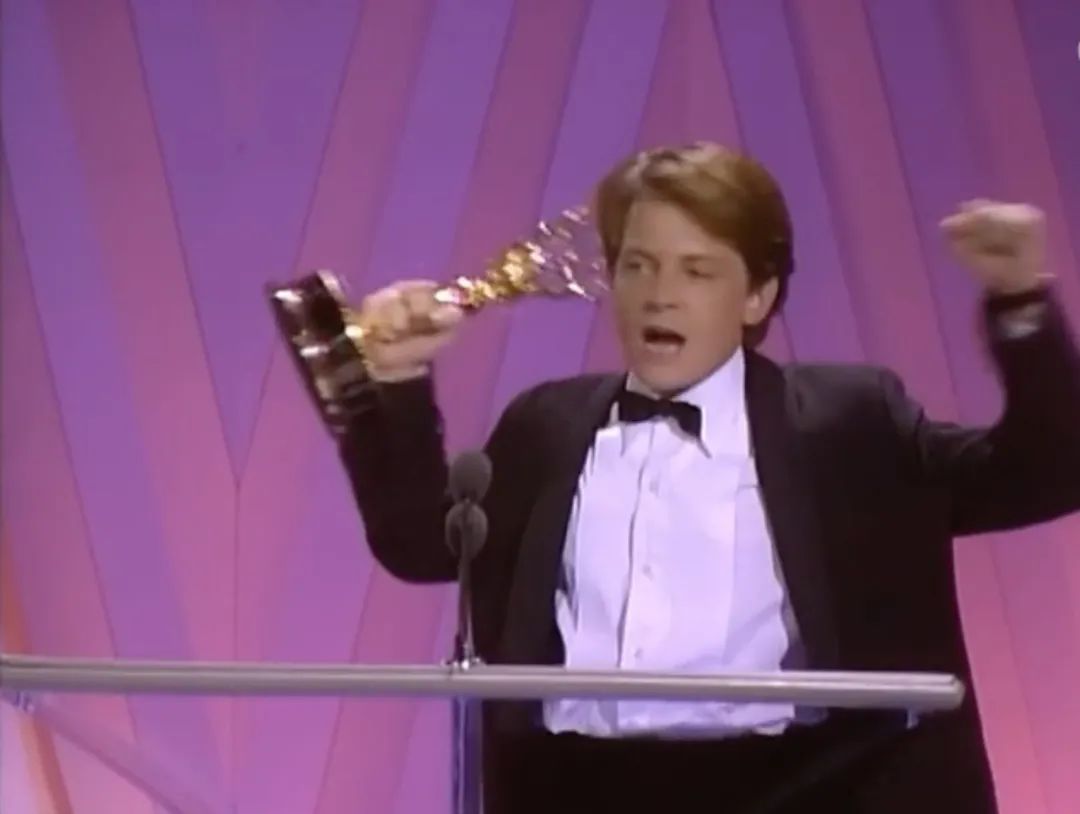 中外情感片推新来袭，人兽大战爱意浓郁?哭声大到邻居家直敲墙