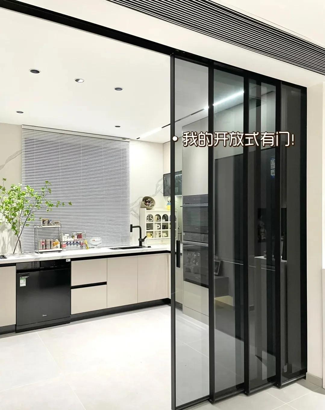 江苏女主晒出140㎡新家：全屋没有一丝俗气，堪称装修教科书