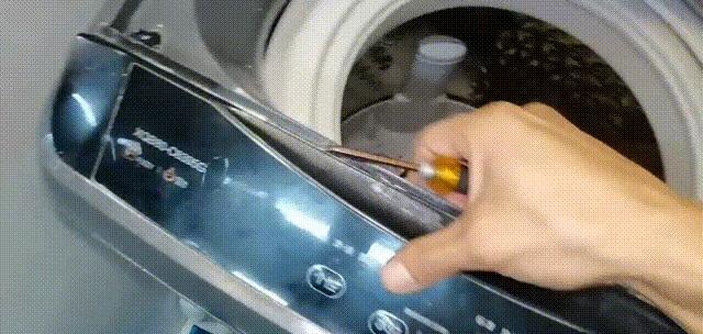 洗衣机不进水怎么办教你一招,洗衣机不进水的正确维修方法