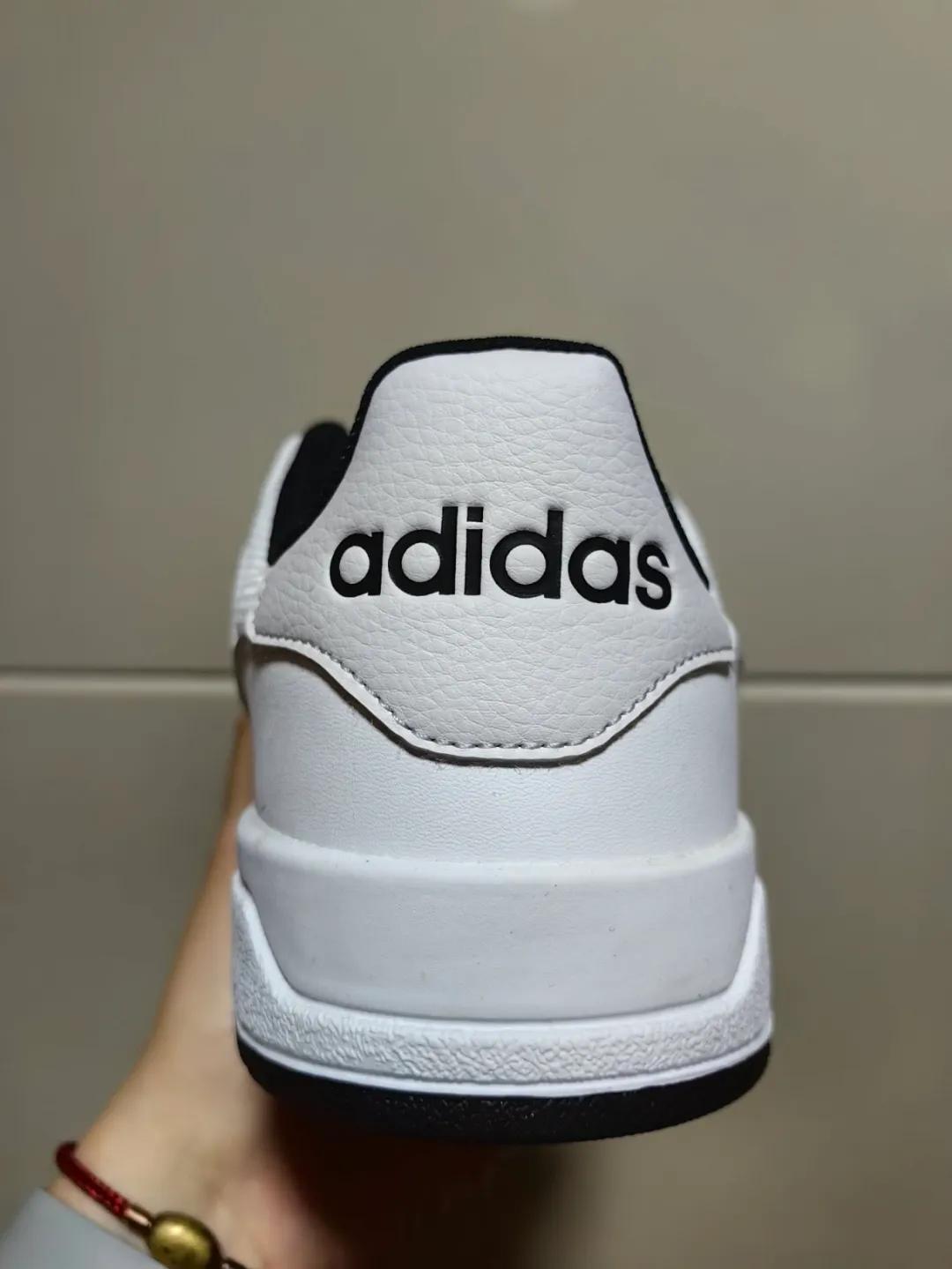 adidas休闲鞋aw4187,adidas休闲系列篮球鞋
