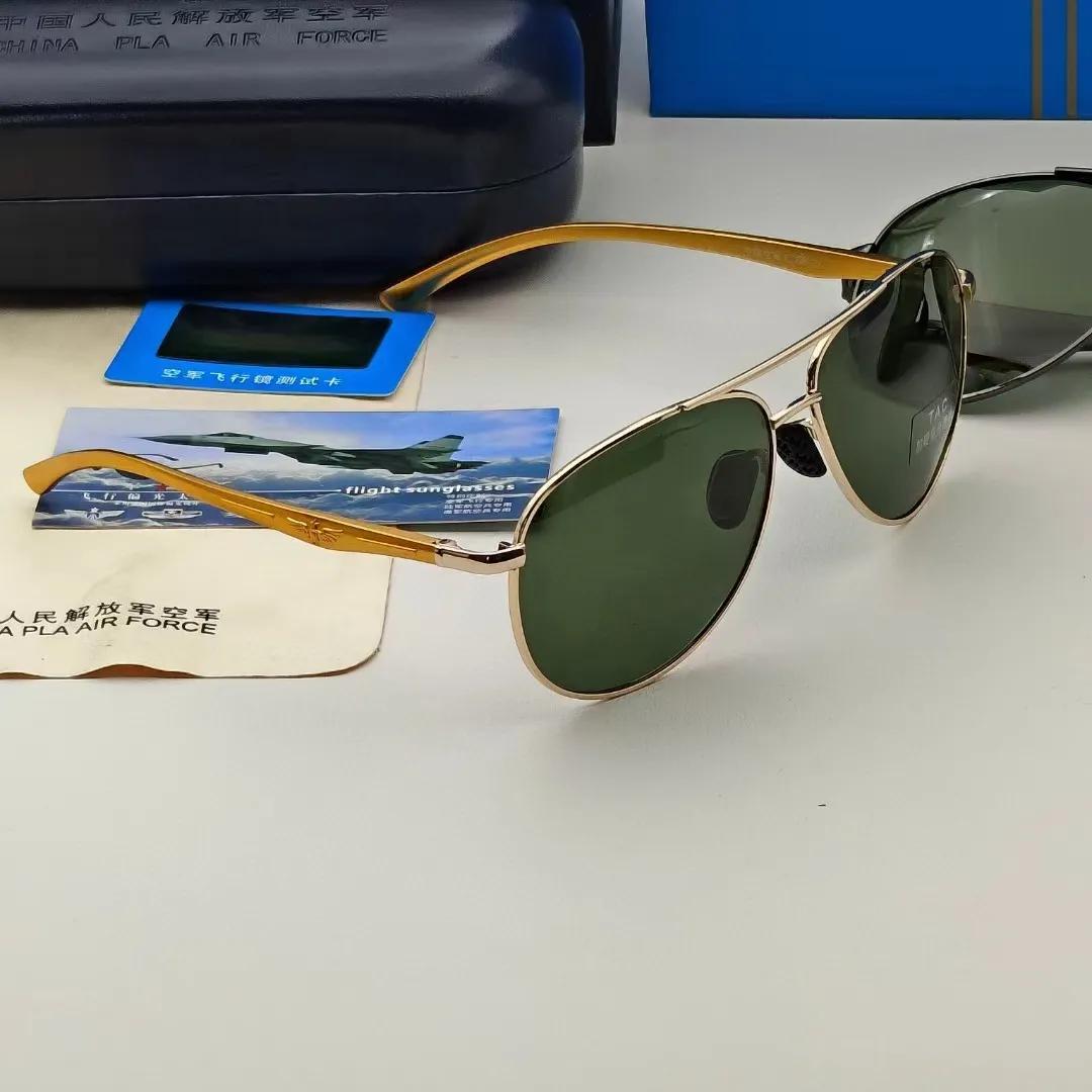 夏天戴太阳镜好还是偏光镜好,夏季应该戴太阳镜还是偏光镜