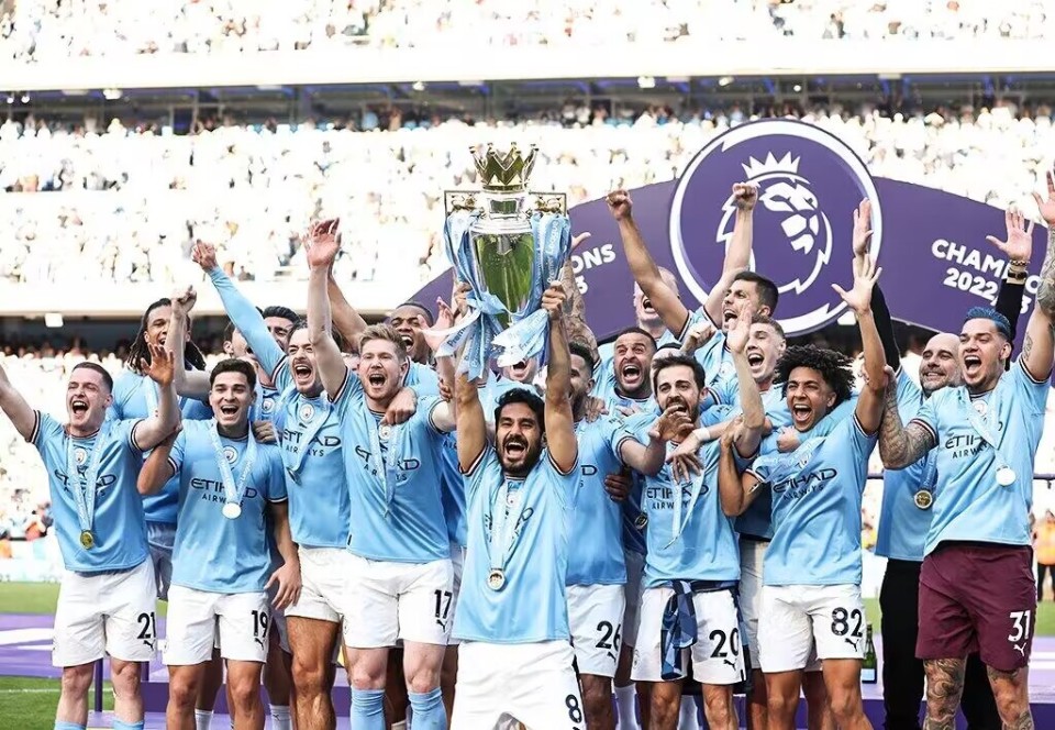 瓜帅曼城统治七大纪录,曼城成功加冕三冠王