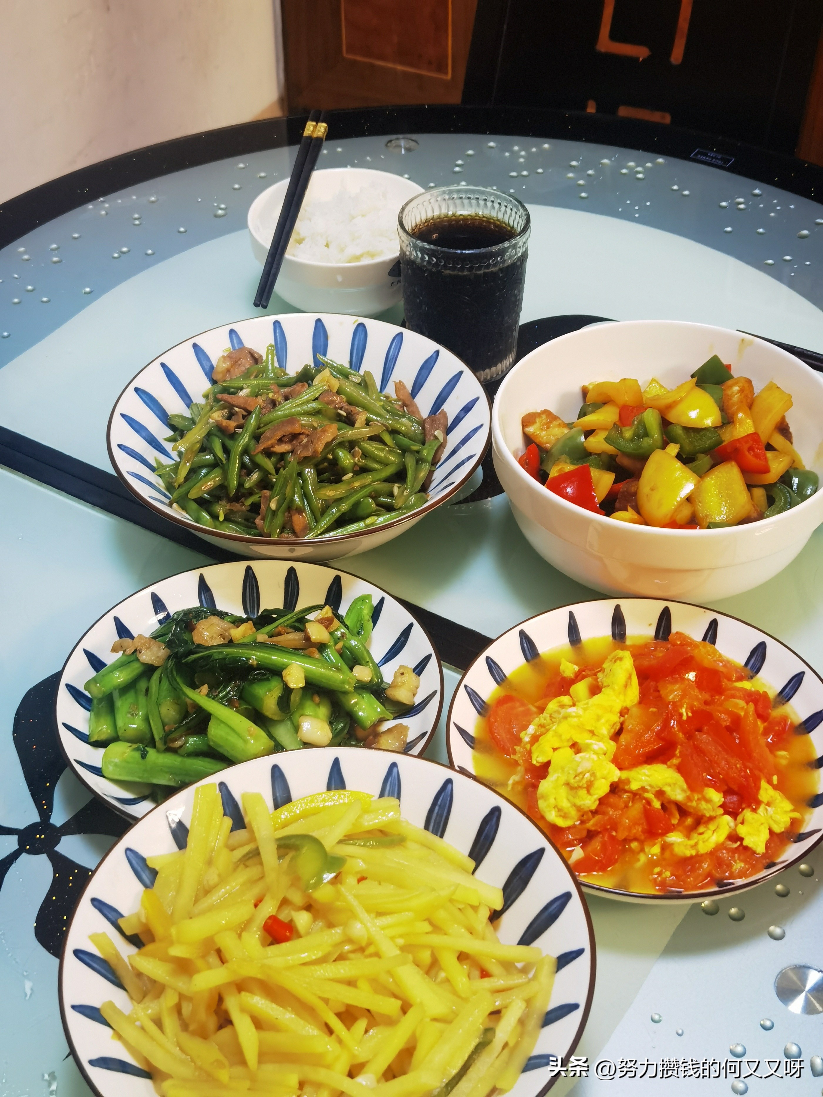 周末在家做了4个人的饭菜，有菜有肉，只花了57.39元，省下200+