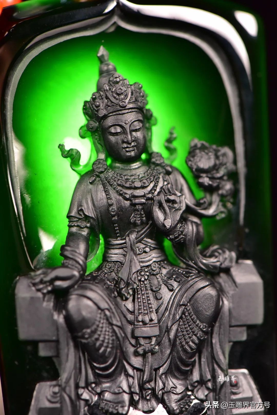 最好看的翡翠宝石,顶级翡翠蓝宝石