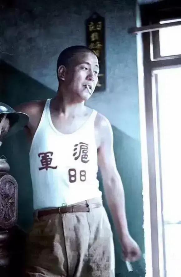 【晚清*楼青**秘影】*楼青**女媚态撩心，丰乳肥臀，风情难挡！