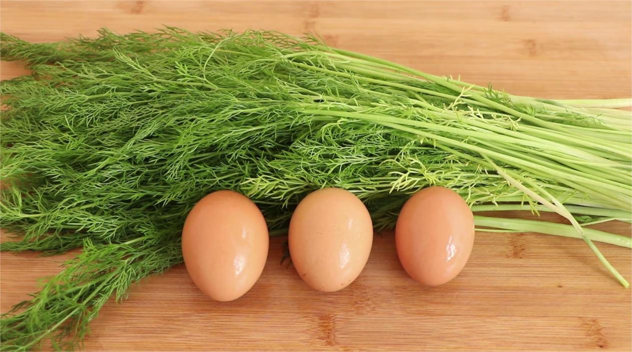 简单又营养的鸡蛋水饺,好吃的韭菜鸡蛋水饺来了