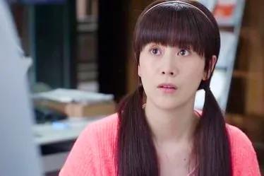 她从来都不是一个安分的女人，也就是这种性格，成就了她自己