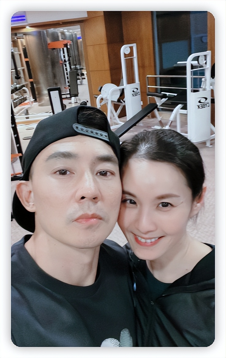 彭于晏去澳洲,彭于晏最近的机场照