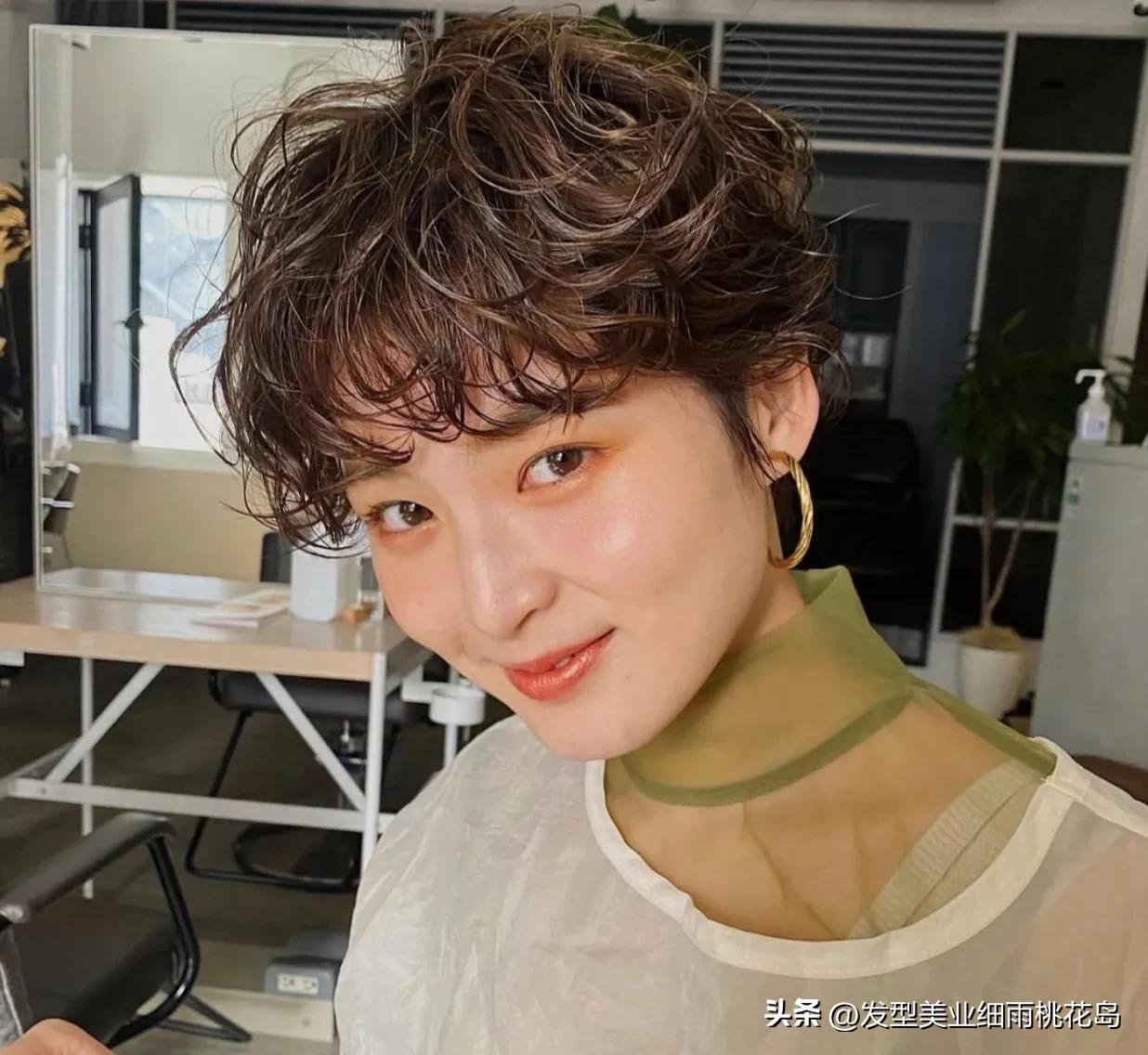 短发烫发超飒,超飒超短烫发