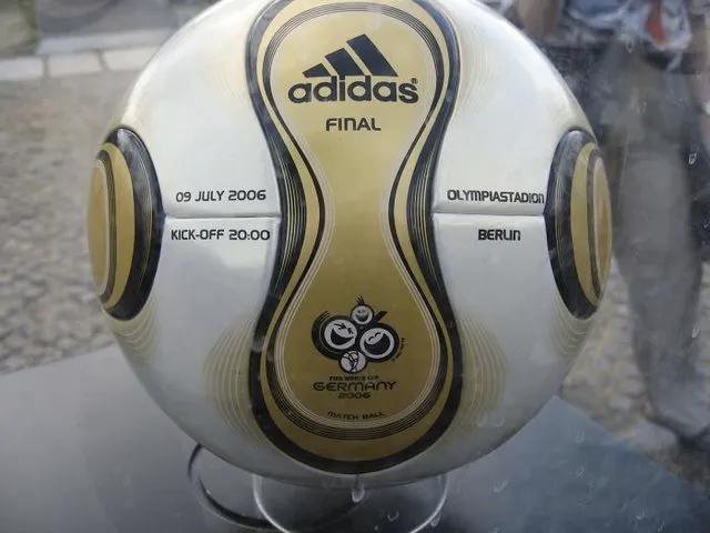 四强要打四场是什么,四强用球