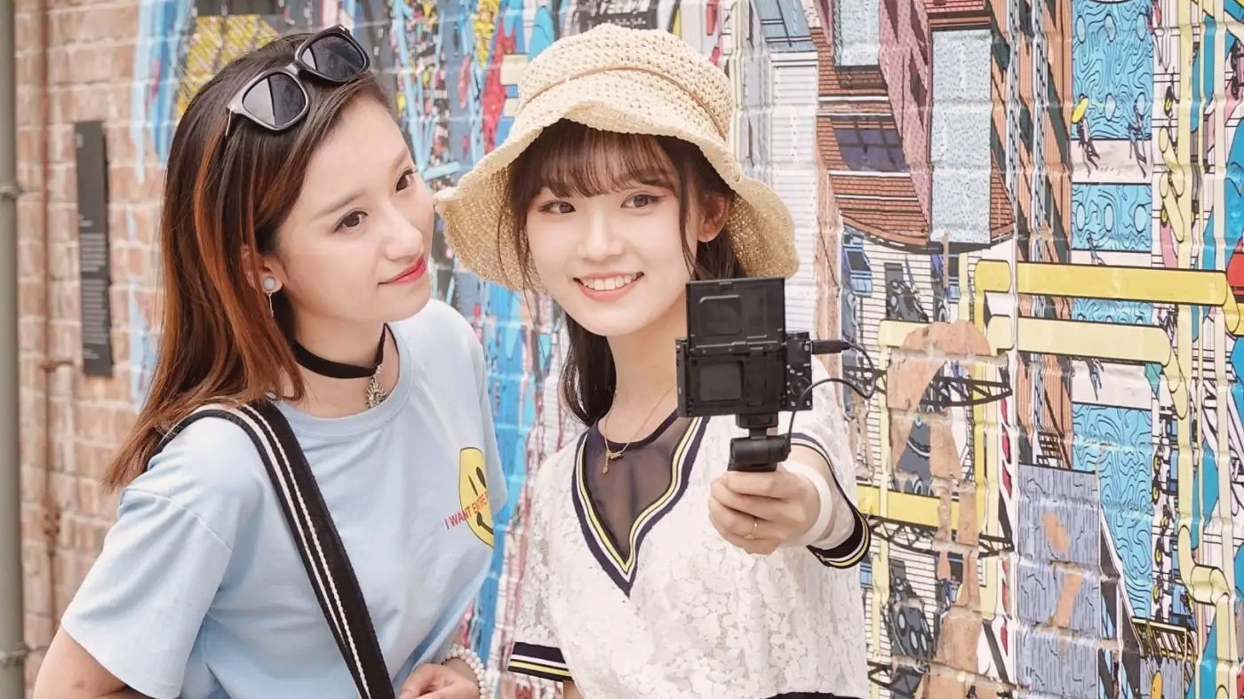 索尼富士佳能哪个品牌更适合新手,松下和富士微单价格是多少