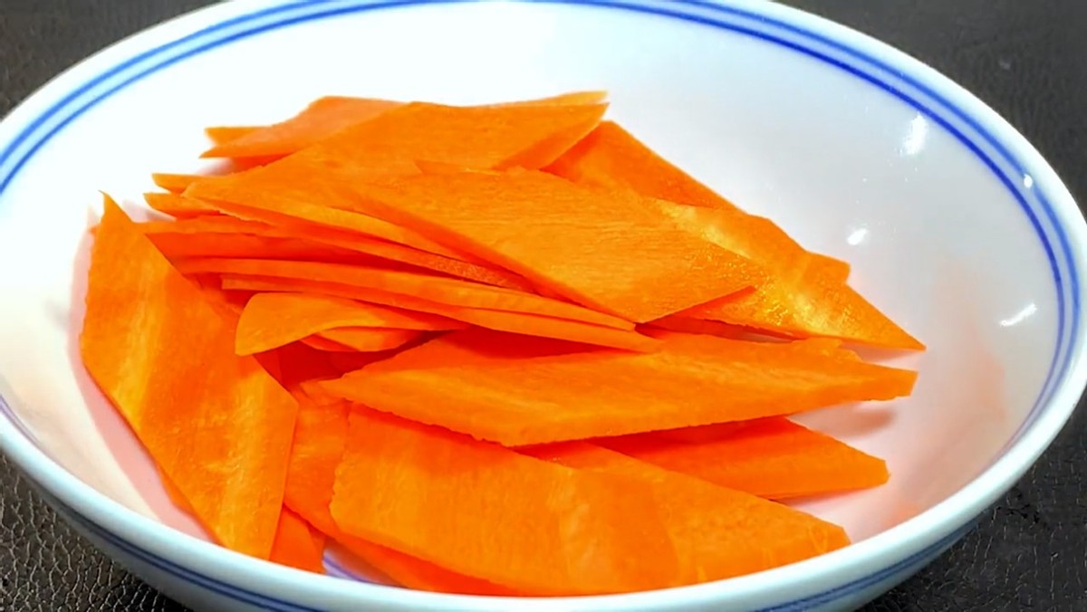 中年人吃什么碱性的菜好,女性到中年多吃哪三样带碱性的菜