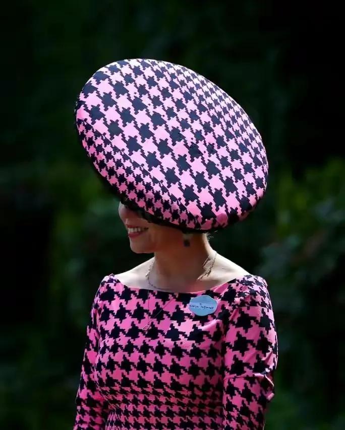 英国皇家赛马会衣服帽子,英国赛马帽子