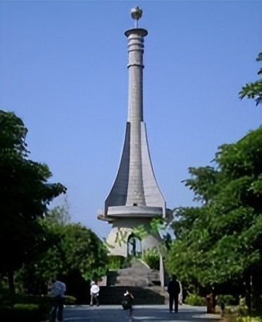 高二地理地球运动的地理意义题,高考地理大题例题50道答案