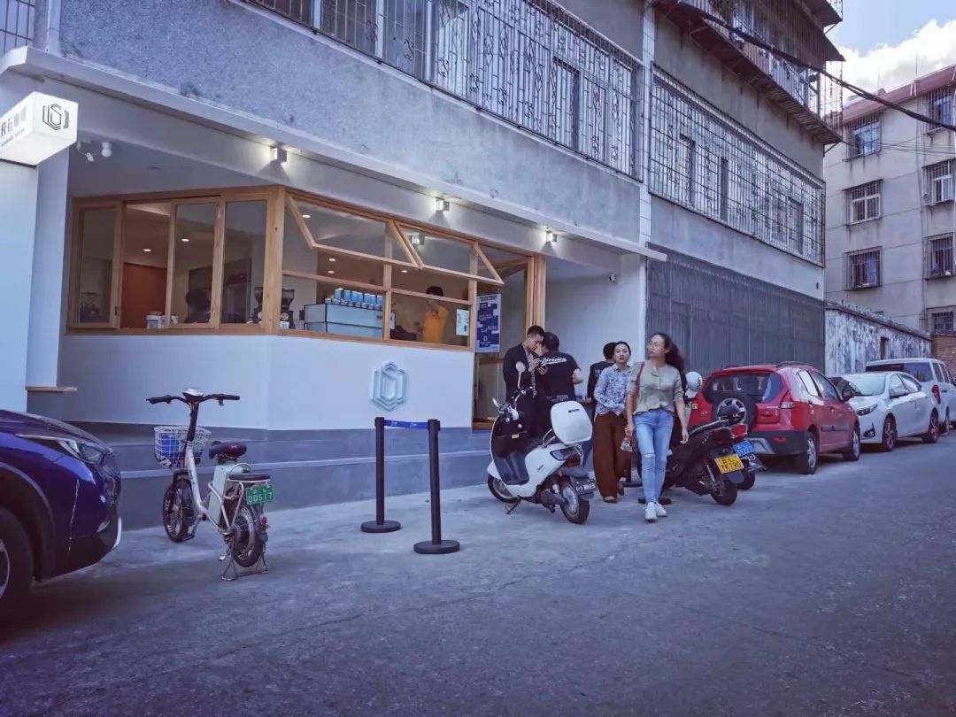 10个大理人就有一个是会员，这家咖啡店只是做对了这3件「小事」