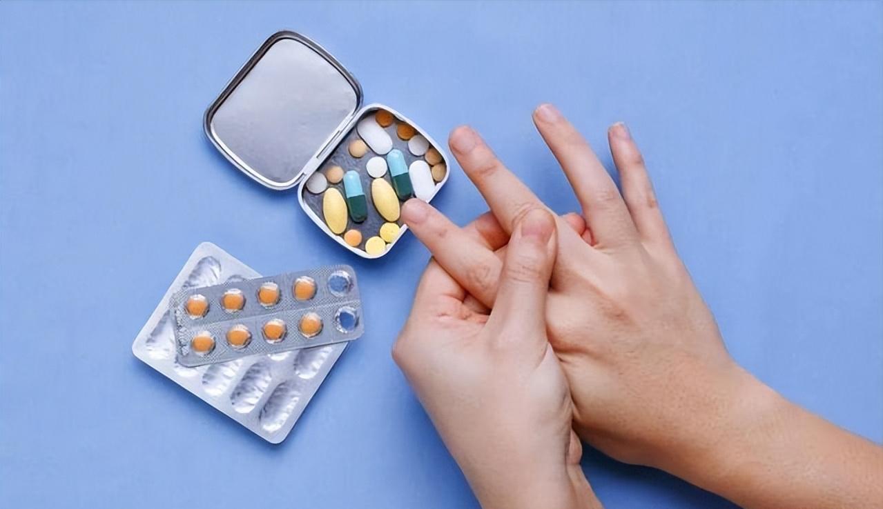 痛风专用药非布司他图片,痛风发作每天吃20mg非布司他行吗