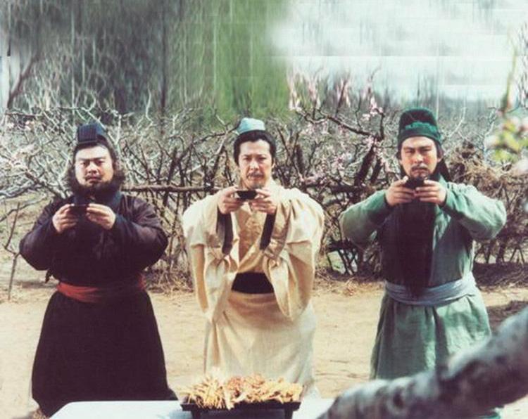 关羽身长九尺应该是多少厘米,关羽九尺相当于现在的多高