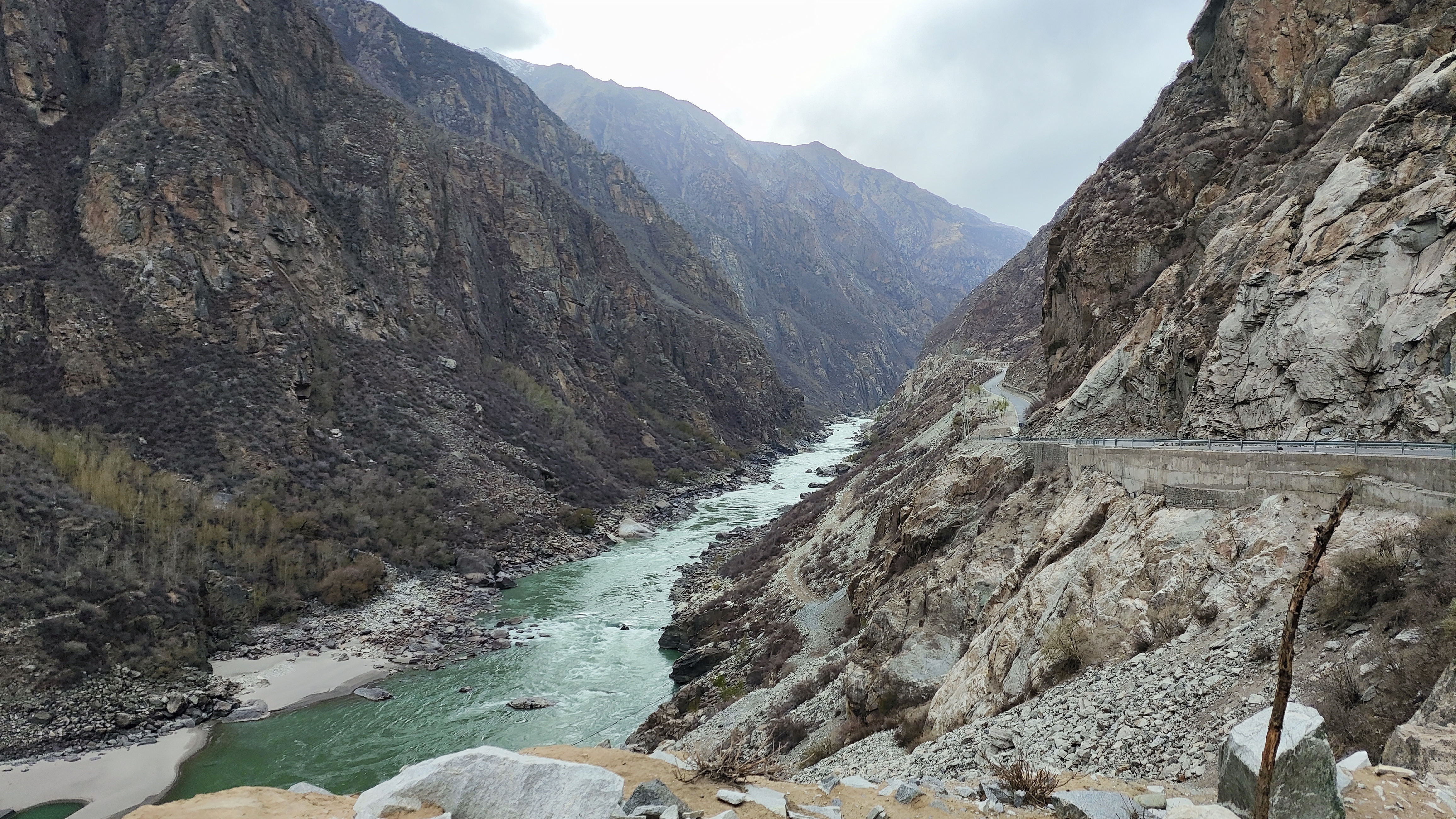 2个人去云南旅游5天多少钱,去北京穷游三天需要多少钱费用