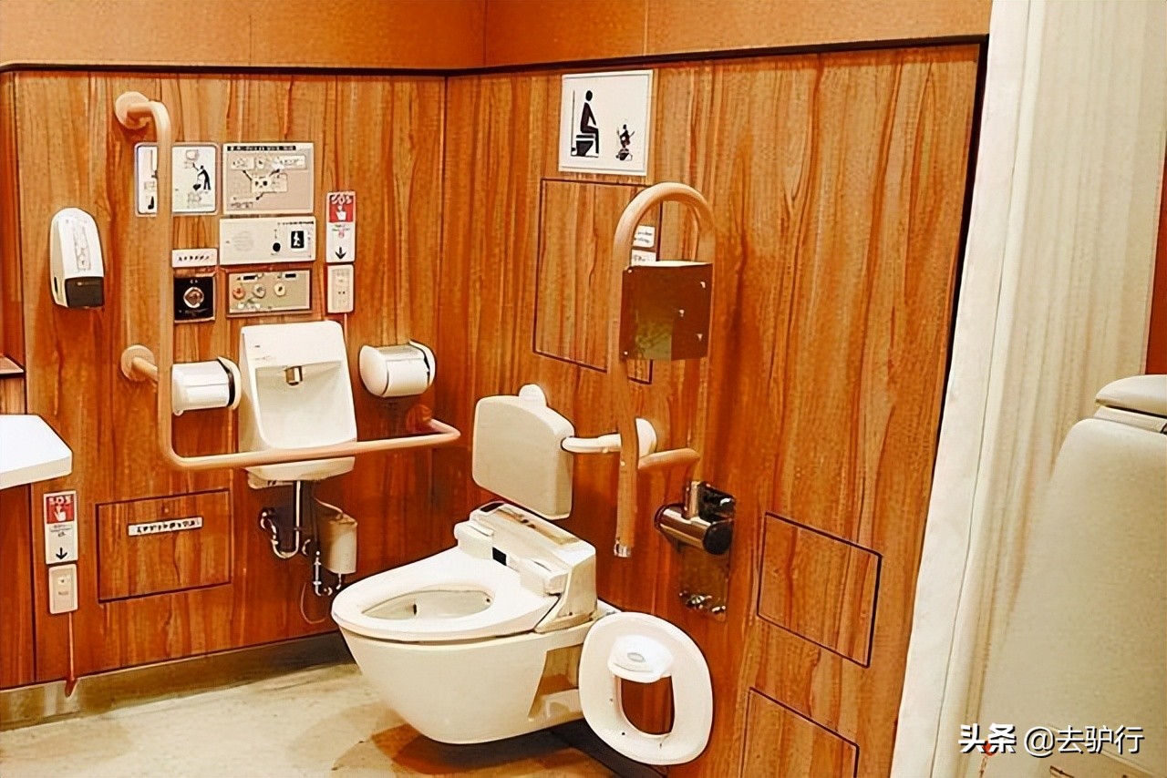 去日本买马桶的中国大妈，原来才是最识货的人