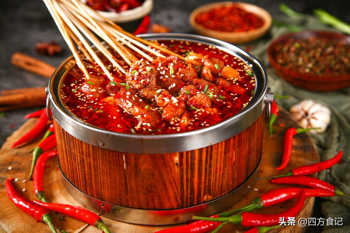 重庆美食街和小吃街在哪,重庆八一路美食街