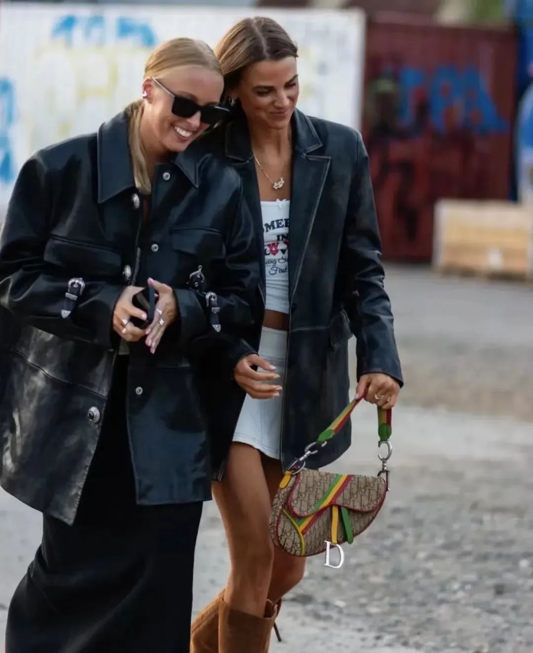 穿黑色套装,秋冬穿黑色套装