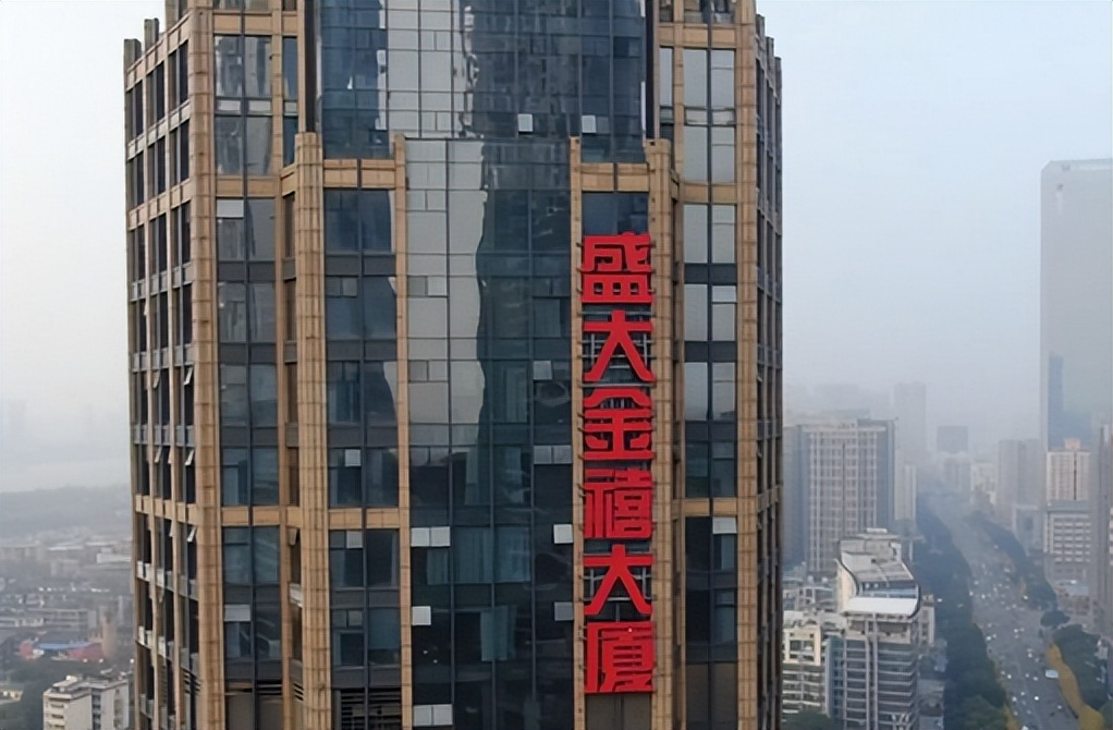 11年集资被骗钱还能追回来吗,11年骗取钱财4000万