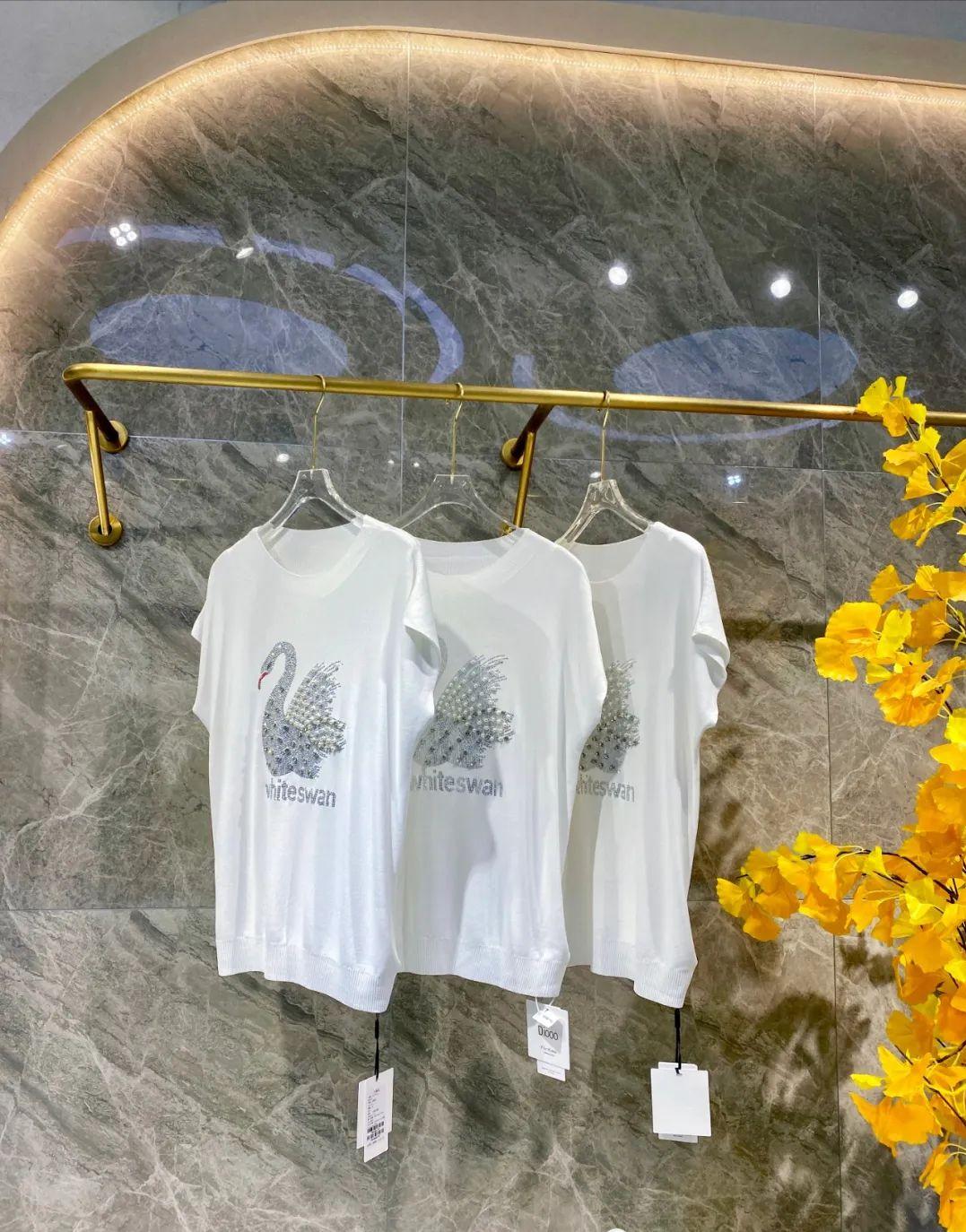 FIU-Diooo2023夏上衣品牌折扣女装穿搭