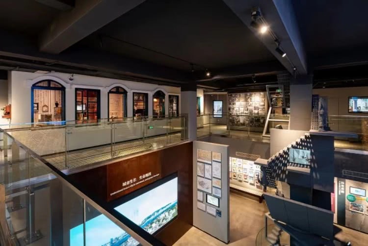 赏城中美景，品厦门味道。城市中心C位酒店，毗邻植物园、中山路