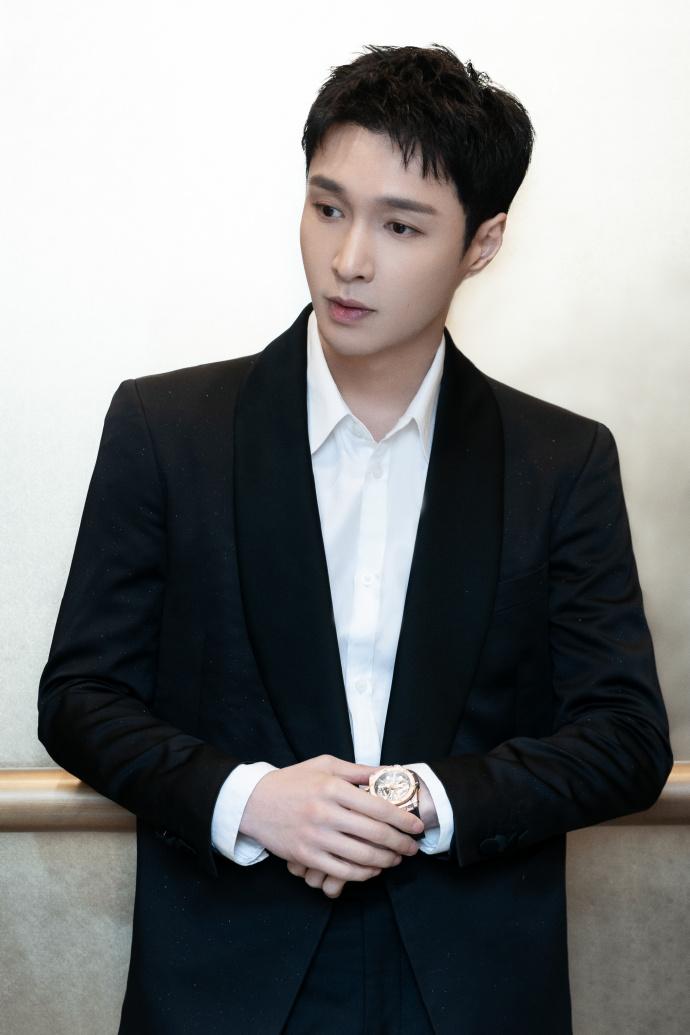 张艺兴工作室声明遭质疑,张艺兴工作室谈粉丝诉求