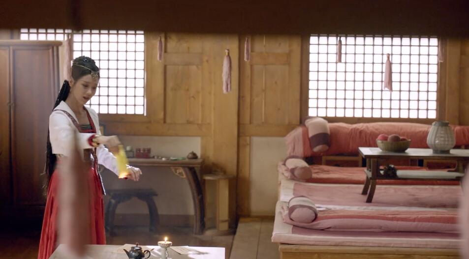 瓦舍江湖于老板,瓦舍江湖中白小青哪一集发现密洞