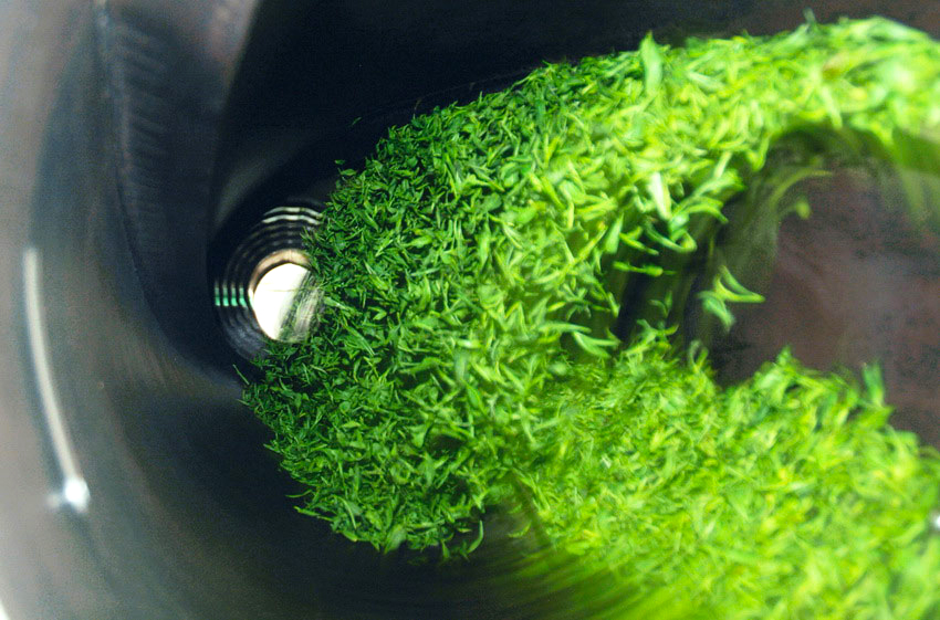 普洱茶的杀青和绿茶的杀青的区别,普洱茶杀青有什么优缺点