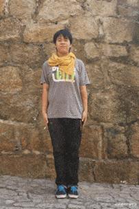 女生夏天穿靴子脚不臭吗,女生的脚和男生的脚哪个臭