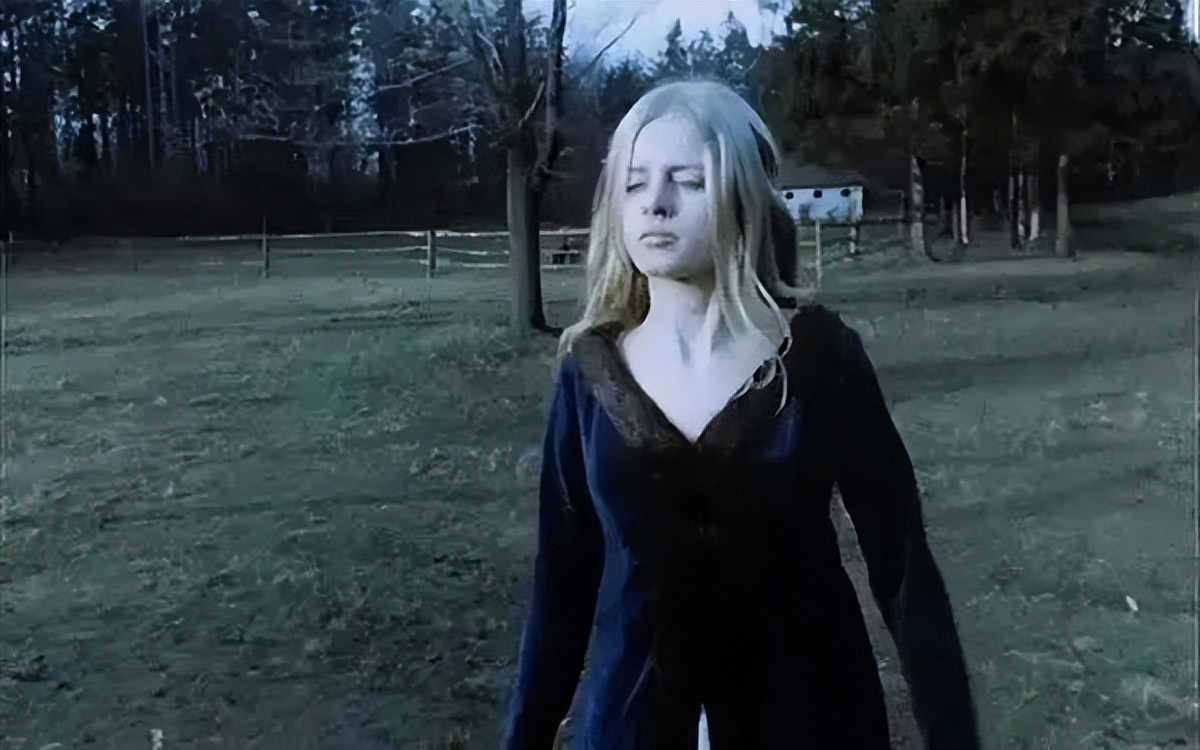 别骂了，世界第一美人想脱就脱