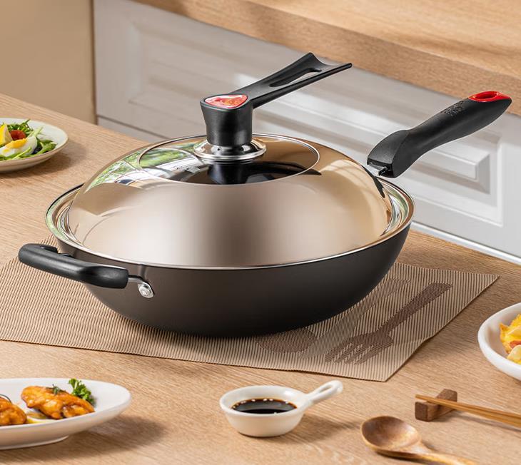 什么锅好用十大名牌铁锅,哪个牌子的生铁铁锅好