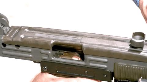 t型冲锋枪,很短的ak式冲锋枪