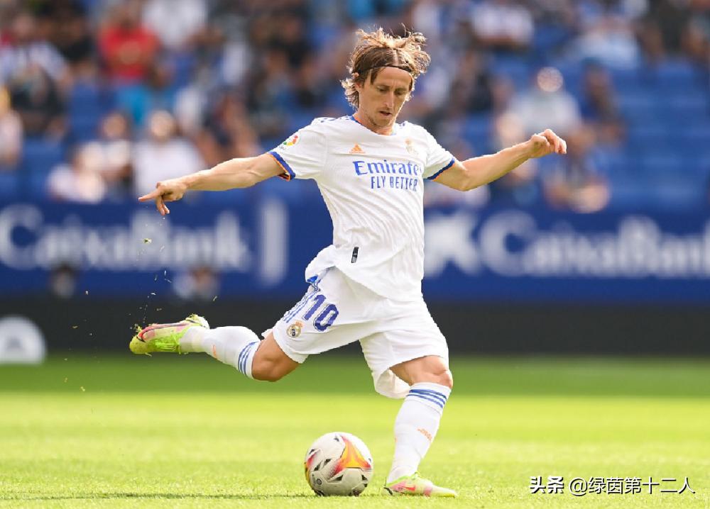 欧冠皇马3-1逆转曼城进决赛,欧冠皇马5-2逆转利物浦