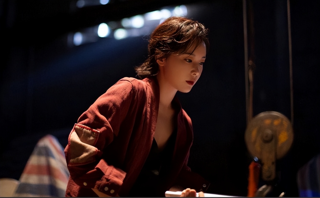 大嫂高叶刚翻红,大嫂高叶成名