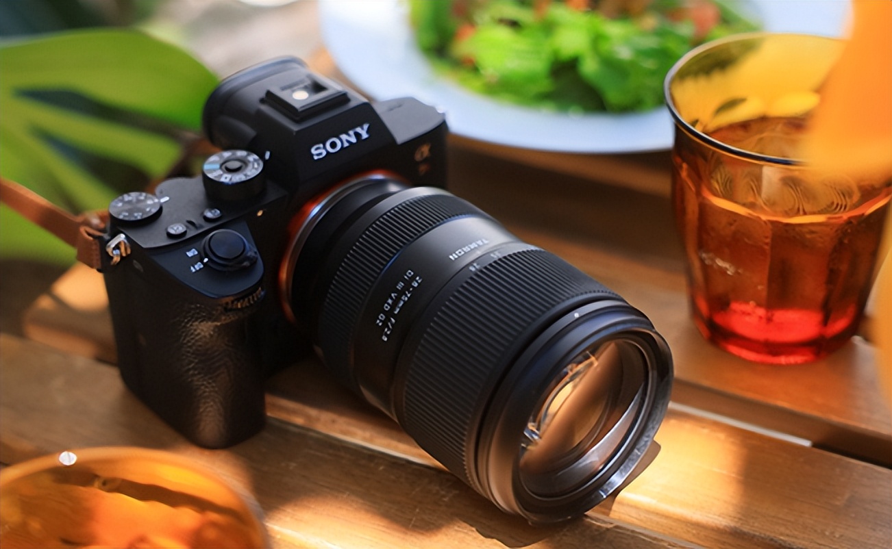 索尼镜头买55还是85,索尼415镜头和307镜头区别