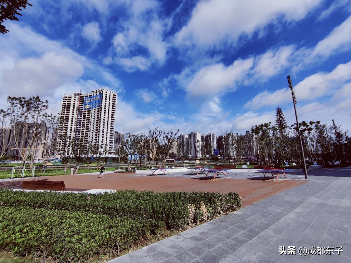 成都北门是不是没有发展了,成都北门为什么发展这么慢