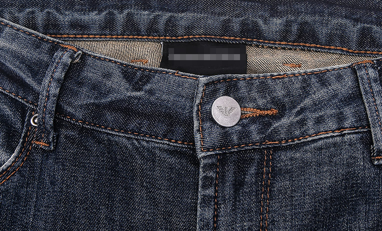 二十多块钱一条的牛仔裤,几十块钱的牛仔裤和100块钱的差别